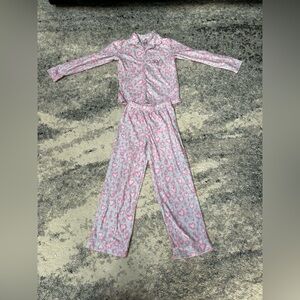 Rae Dunn girls size s leopard print pajamas